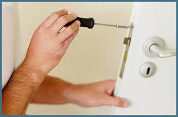 Safe Key Shop Houston, TX 713-470-0710 - 5-locks-repair